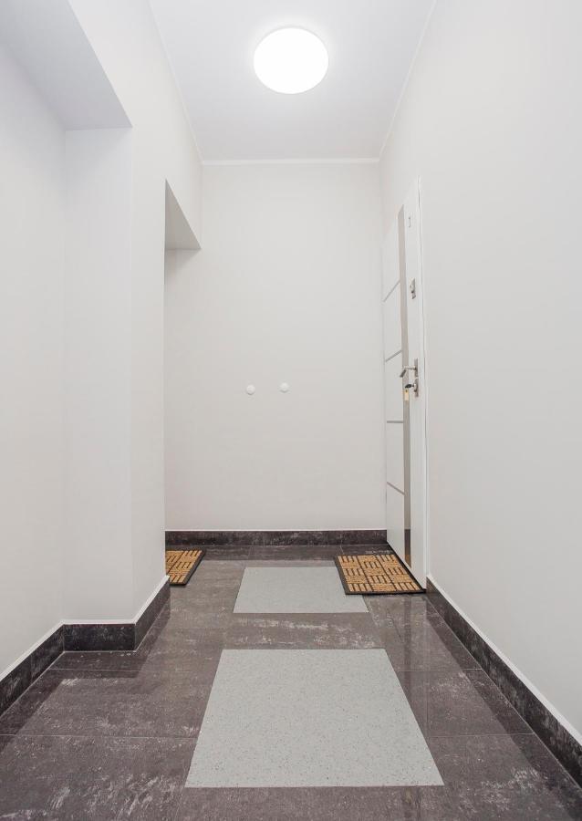 Wm Centrum Glamour Z Parkingiem Μπιάλιστοκ Εξωτερικό φωτογραφία