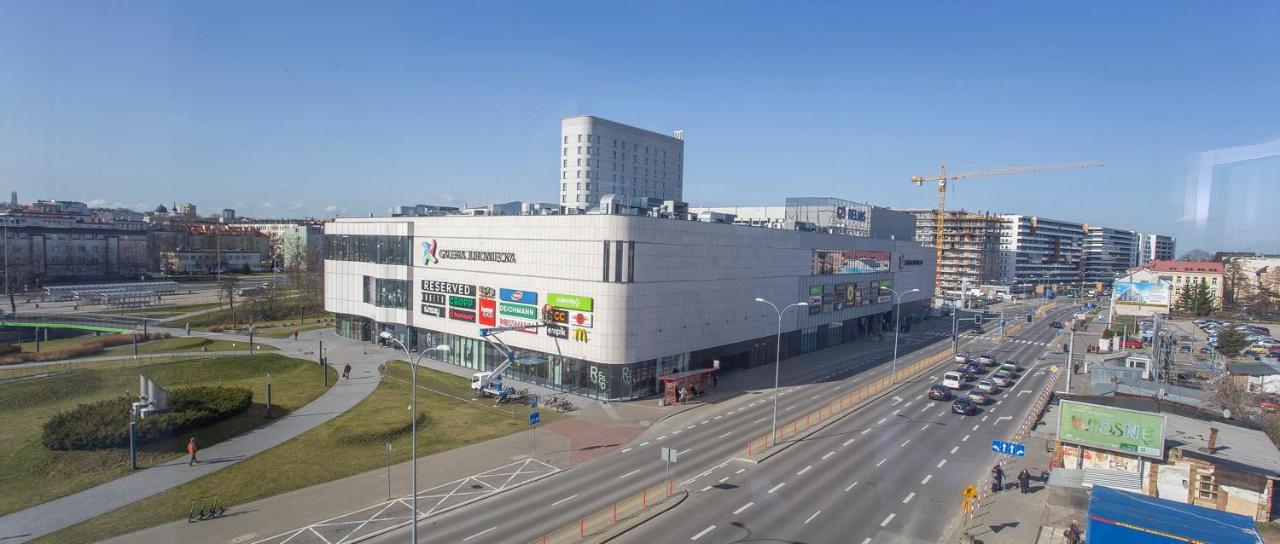 Wm Centrum Glamour Z Parkingiem Μπιάλιστοκ Εξωτερικό φωτογραφία