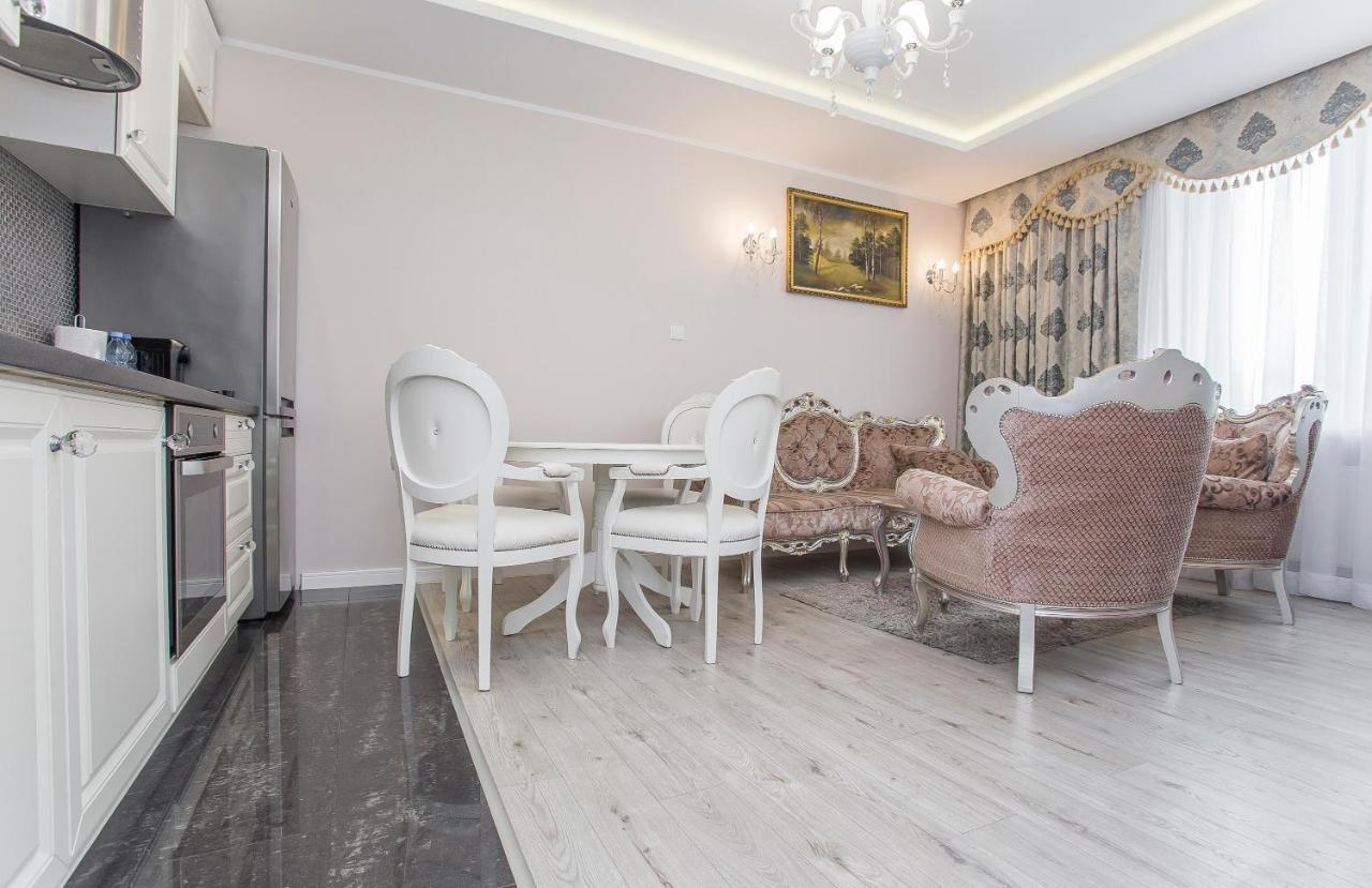 Wm Centrum Glamour Z Parkingiem Μπιάλιστοκ Εξωτερικό φωτογραφία