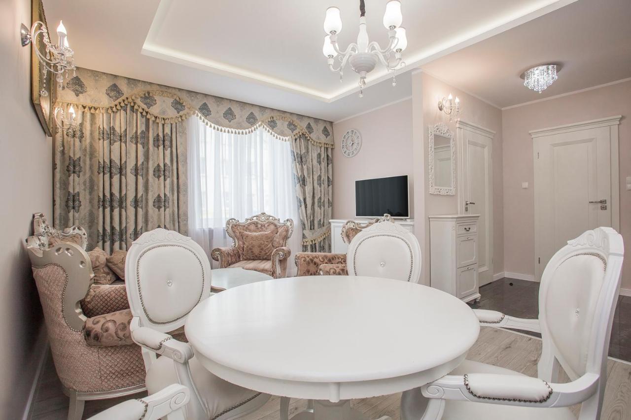 Wm Centrum Glamour Z Parkingiem Μπιάλιστοκ Εξωτερικό φωτογραφία